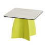 Table basse de jardin carrée design, table basse extérieur coloris crème