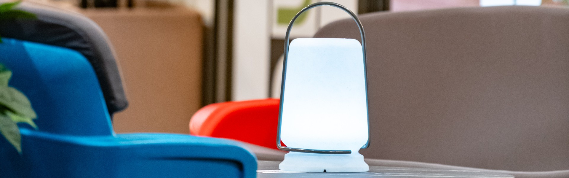 Lanterne design LED pour extérieur, lanterne de table LED